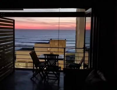 Apartment / Flat For Sale in Bloubergstrand, Cape Town